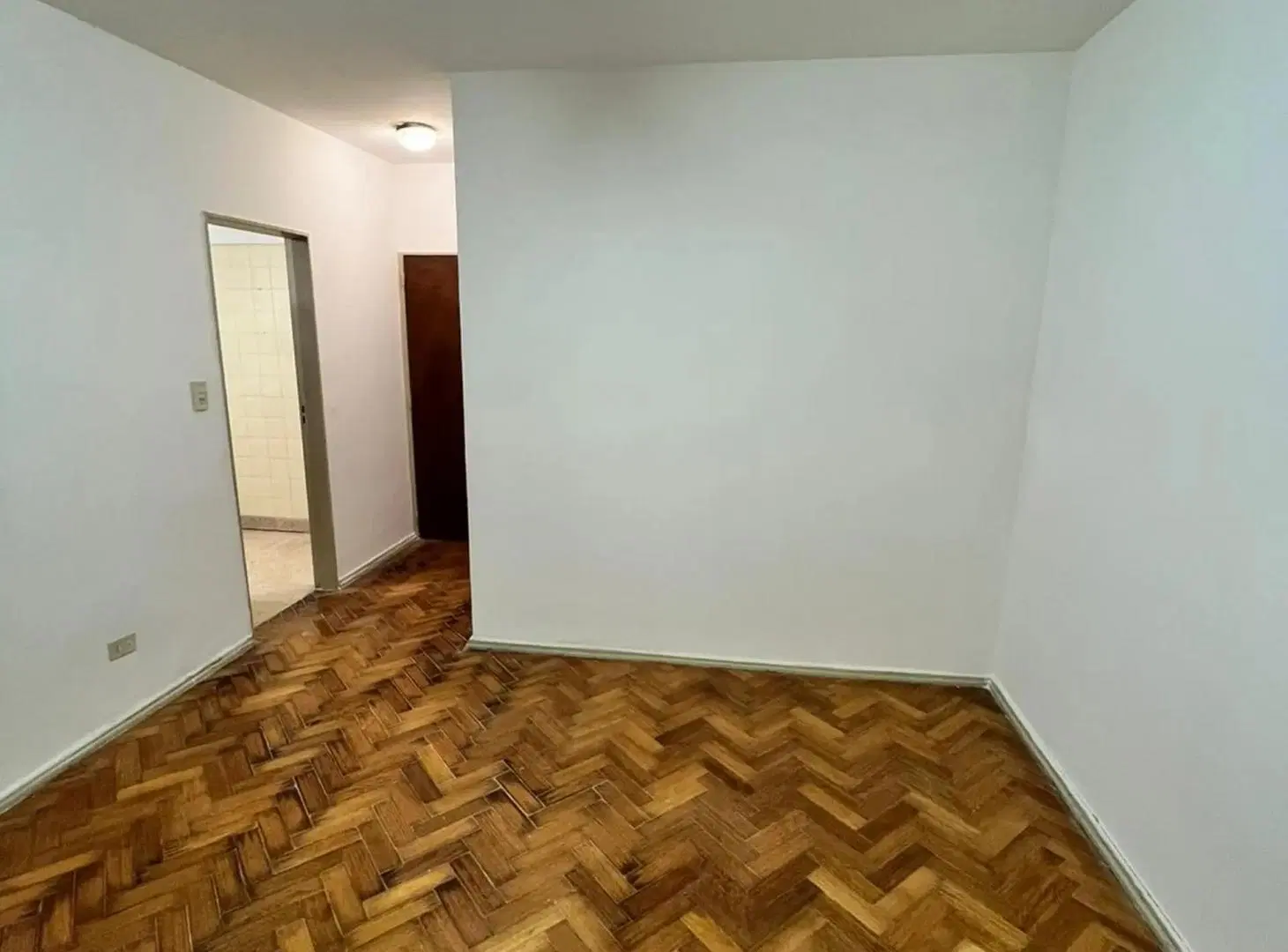 Departamento de 2 ambientes muy bien ubicado. 2