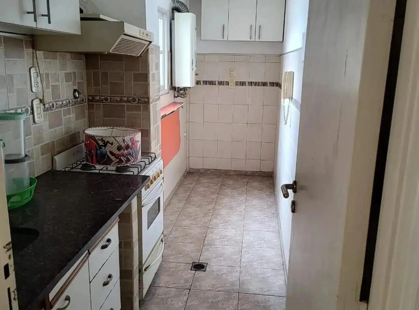 Imperdible departamento dos ambientes en Boedo. 3