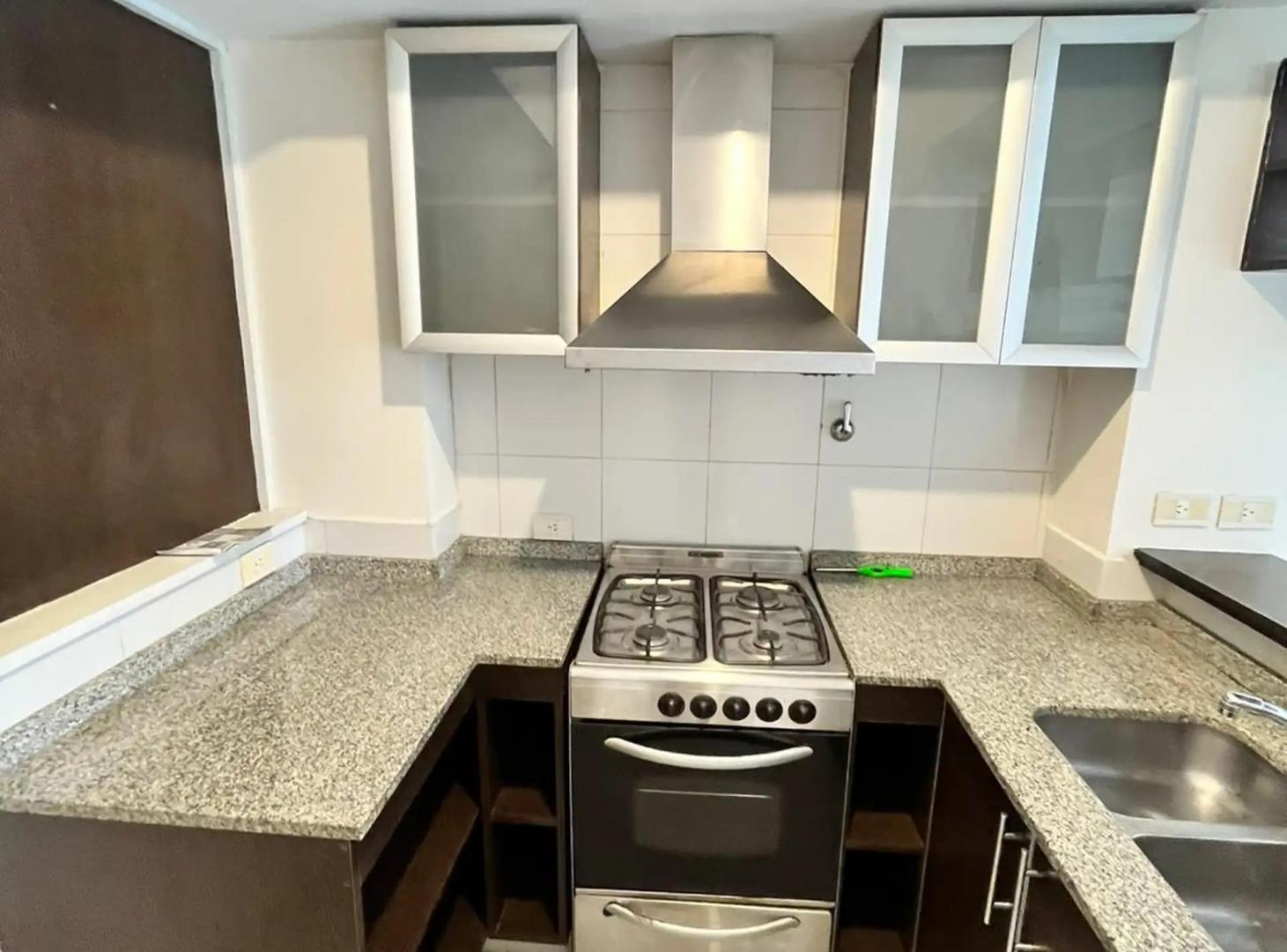 Foto de Excelente departamento 2 ambientes contrafrente con balcon., imagen 2