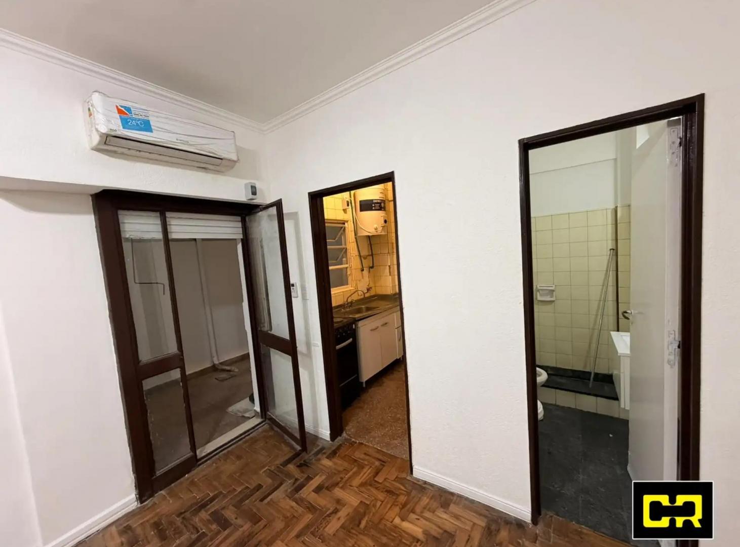 Foto de Muy buen monoambiente en alquiler con patio., imagen 5