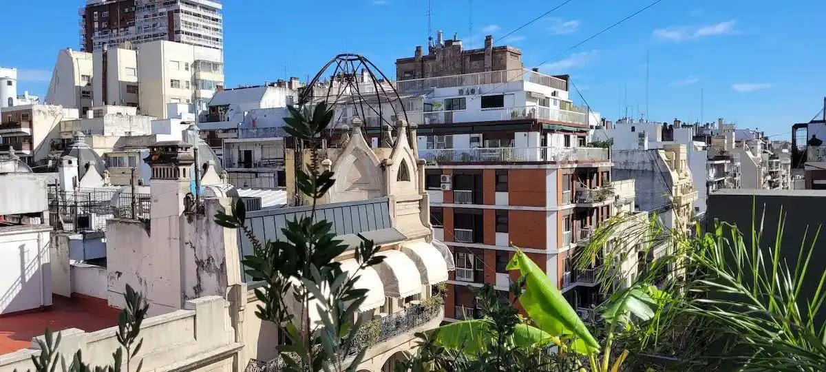 Único. Arenales y Riobamba. Gran 2 ambientes con terraza 3