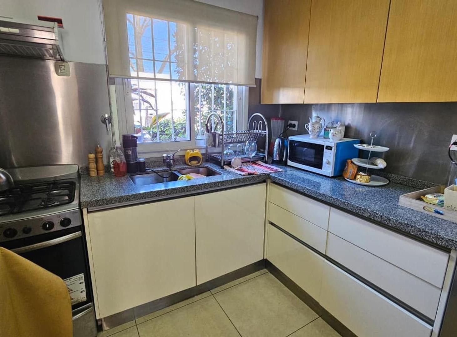 Foto de Triplex 4 amb c/ coch- Alquiler- Castelar, imagen 4