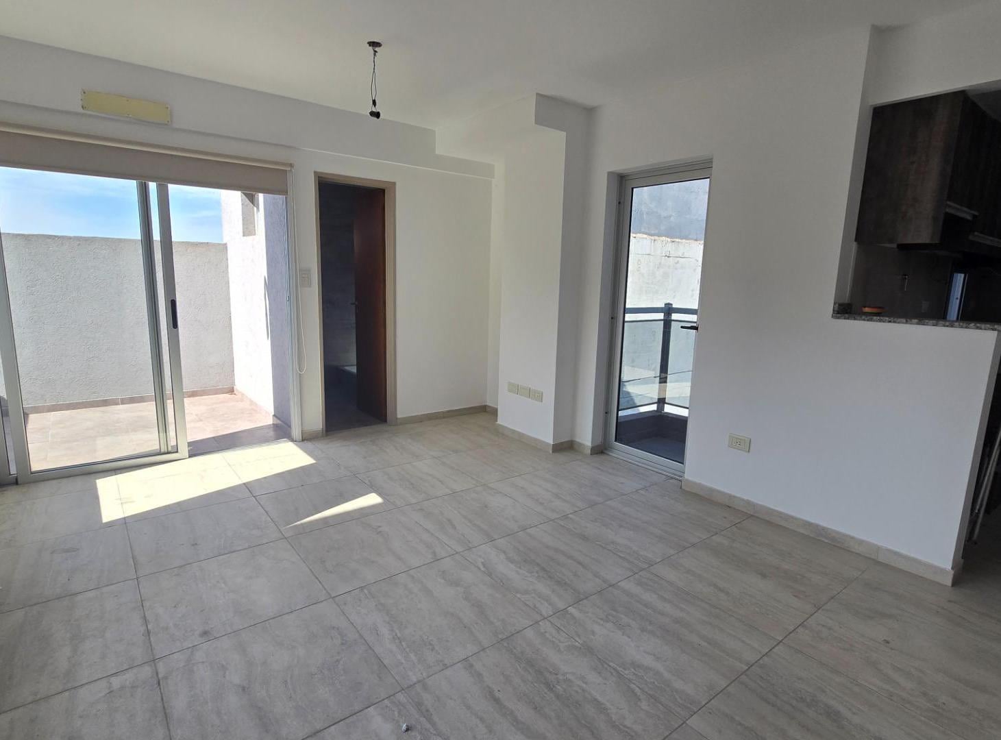 Foto de Departamento Monoambiente Venta Moron, imagen 2