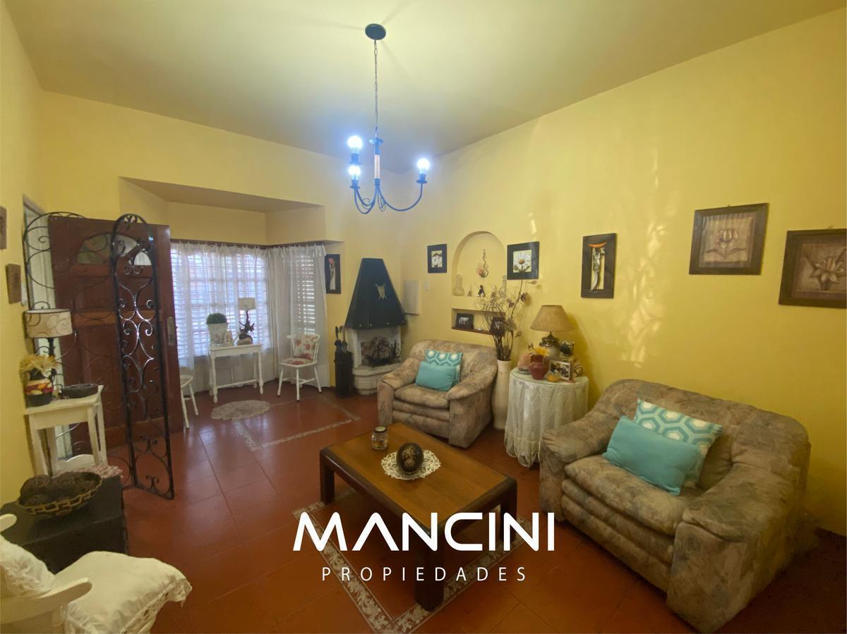 Casa en Venta de 4 Ambientes con Cochera - Toma Propiedad en Parte de Pago - Villa Ballester 4