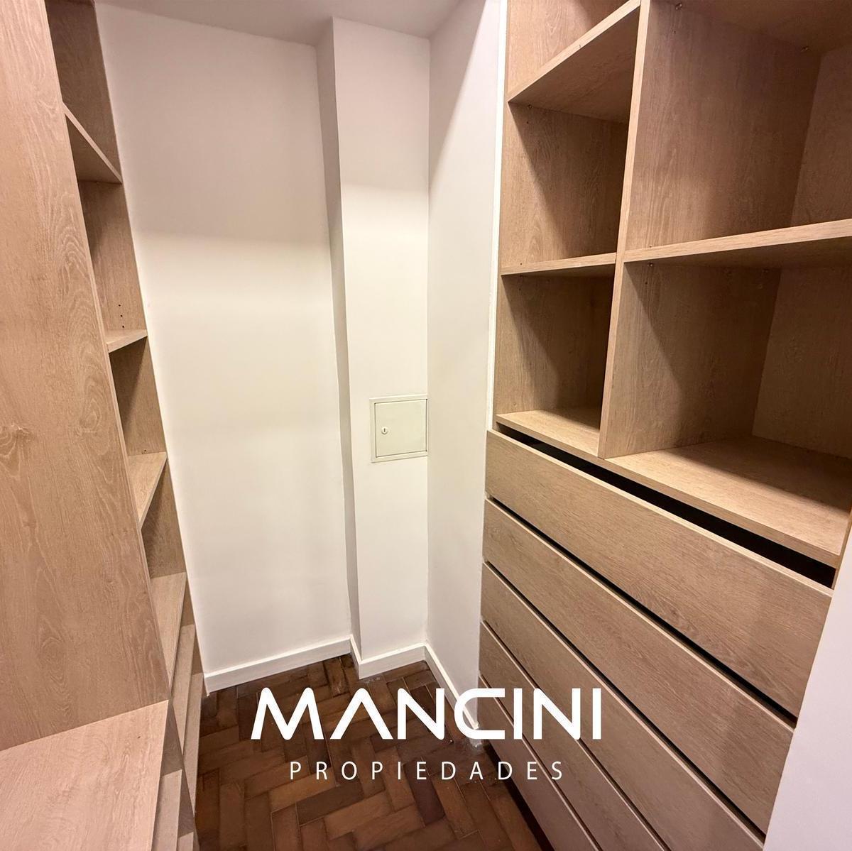 PH en Venta de 2 Ambientes con Patio y Parrilla - San Martín Centro 2