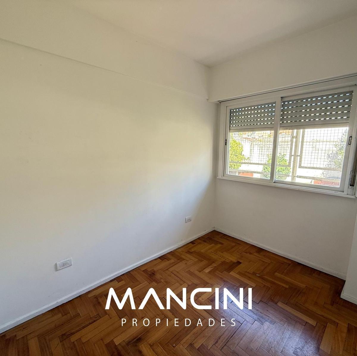 Departamento en Venta de 3 Ambientes en San Martín 2