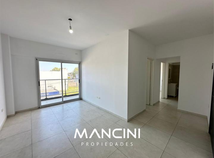 Piso uníco de 3 ambientes al frente - Apto profesional 2