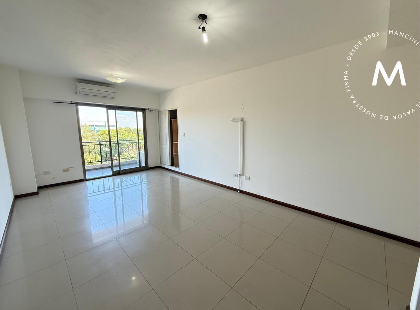 APTO CRÉDITO - Departamento en venta de 1 ambiente con cochera - Villa Ballester Centro