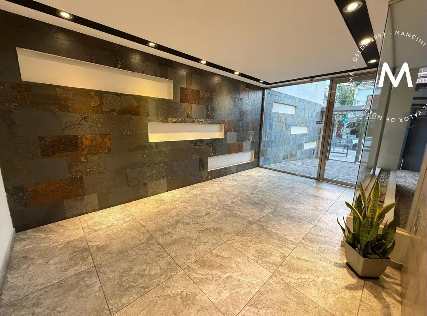 APTO CRÉDITO - Departamento en venta de 2 ambientes con balcón - San Martin 5