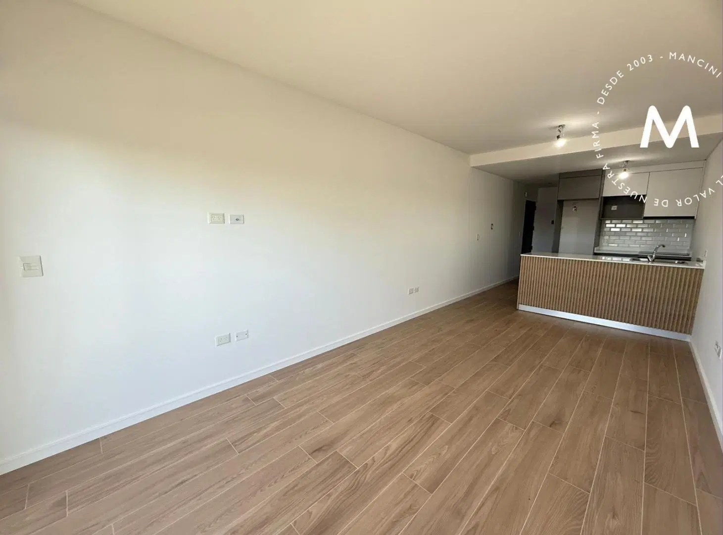 Oficina en venta - Villa Ballester 4