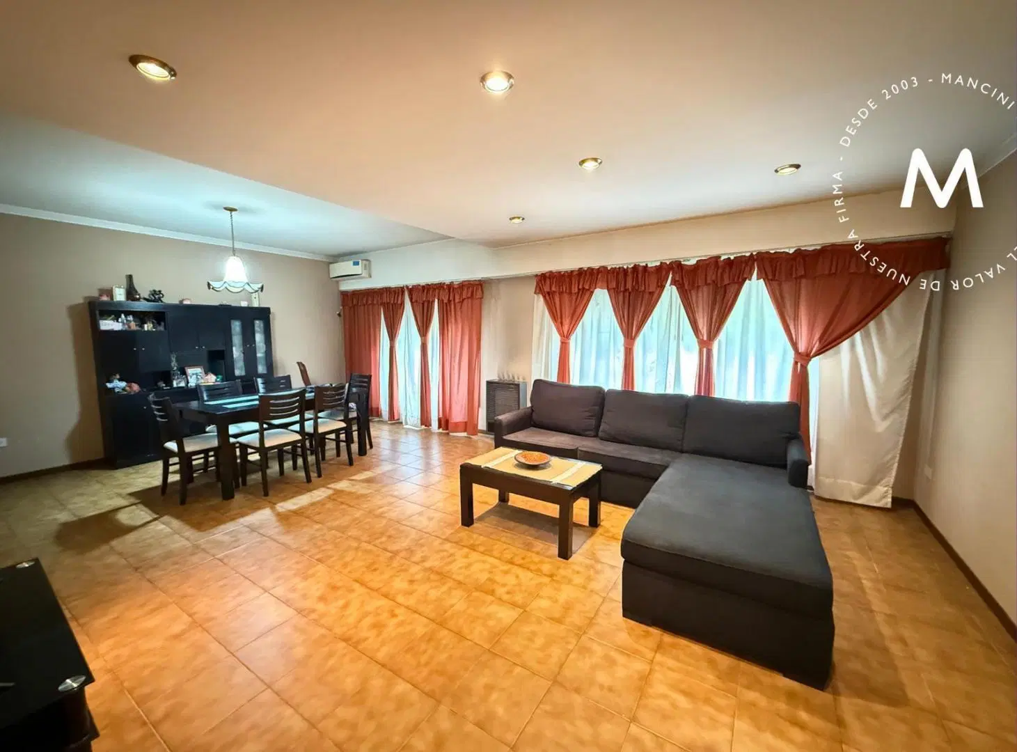 Casa en venta de 4 ambientes con cochera - Villa Ballester 3