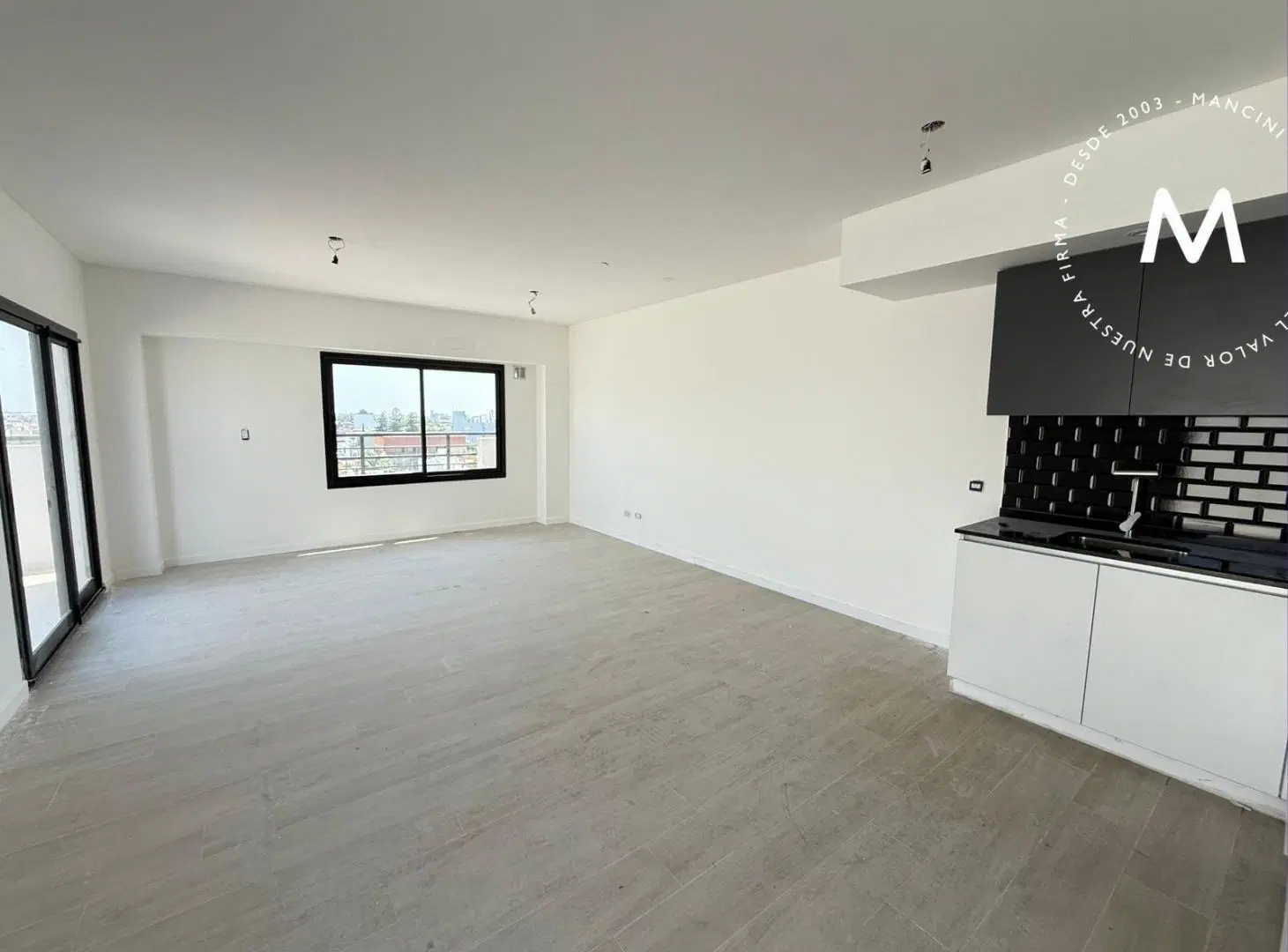 Departamento en venta de 5 ambientes - Caseros 4