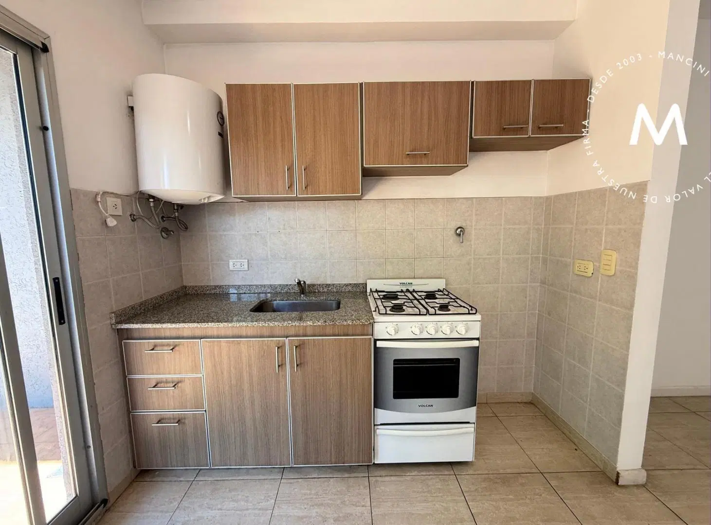 Departamento en alquiler de 2 ambientes con cochera - Villa Ballester 2