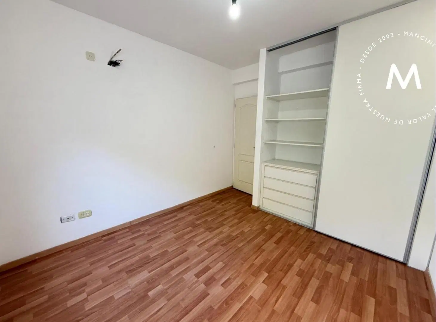 Departamento en alquiler de 2 ambientes con cochera - Villa Ballester 2