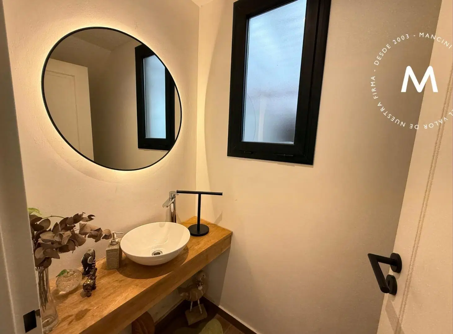 APTO CRÉDITO - Casa de 4 ambientes con cocheras, galería y piscina - Villa Ballester 4