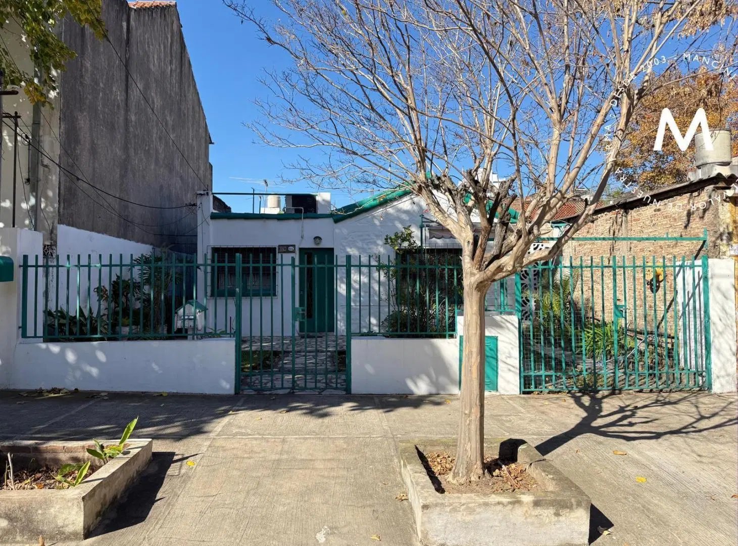 APTO CREDITO - Casa en venta de 4 ambientes con cochera - Villa Ballester 3
