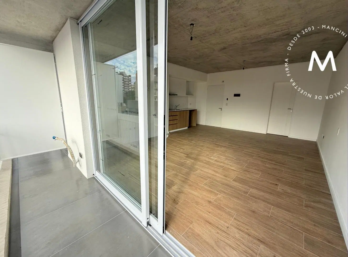 Departamento en venta de 1 ambiente con balcón - Villa Ballester Centro 1