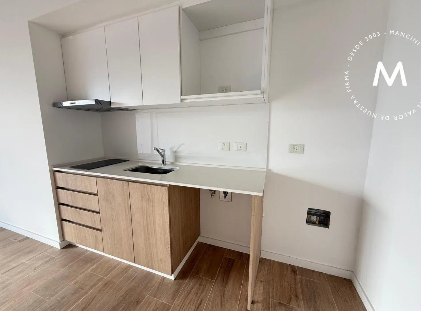 Departamento en venta de 1 ambiente con balcón - Villa Ballester Centro 2