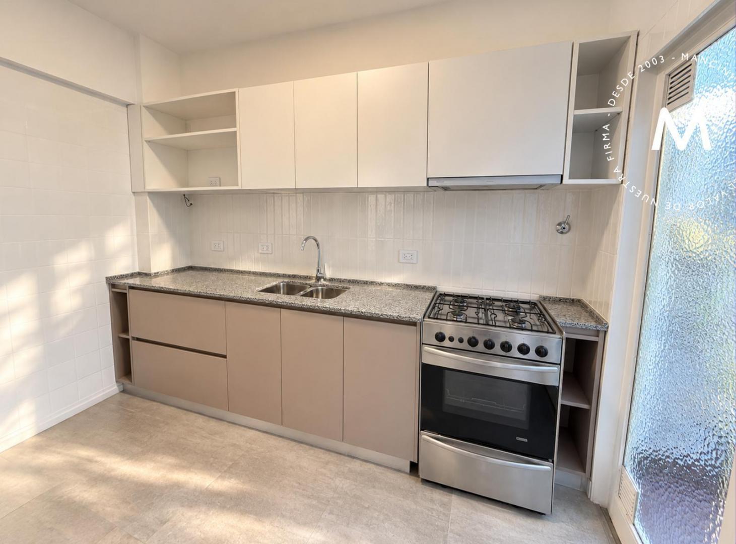 Foto de Departamento en venta de 2 ambientes con balcón y baulera - Villa, imagen 3