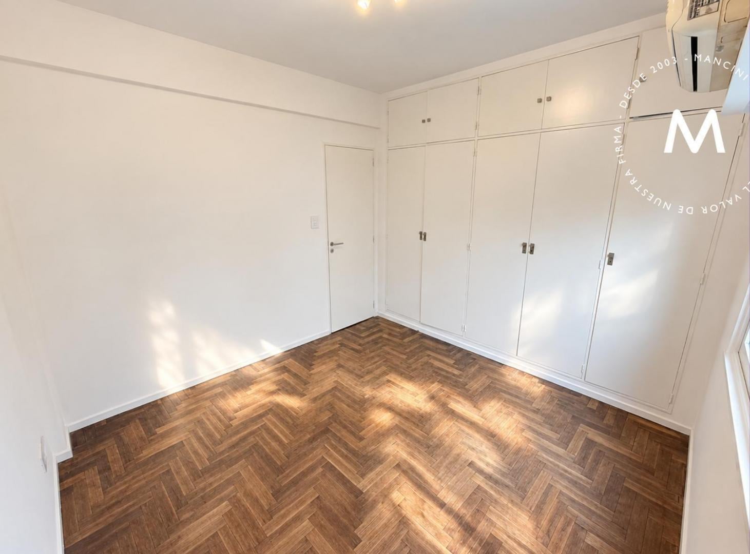 Foto de Departamento en venta de 2 ambientes con balcón y baulera - Villa, imagen 5