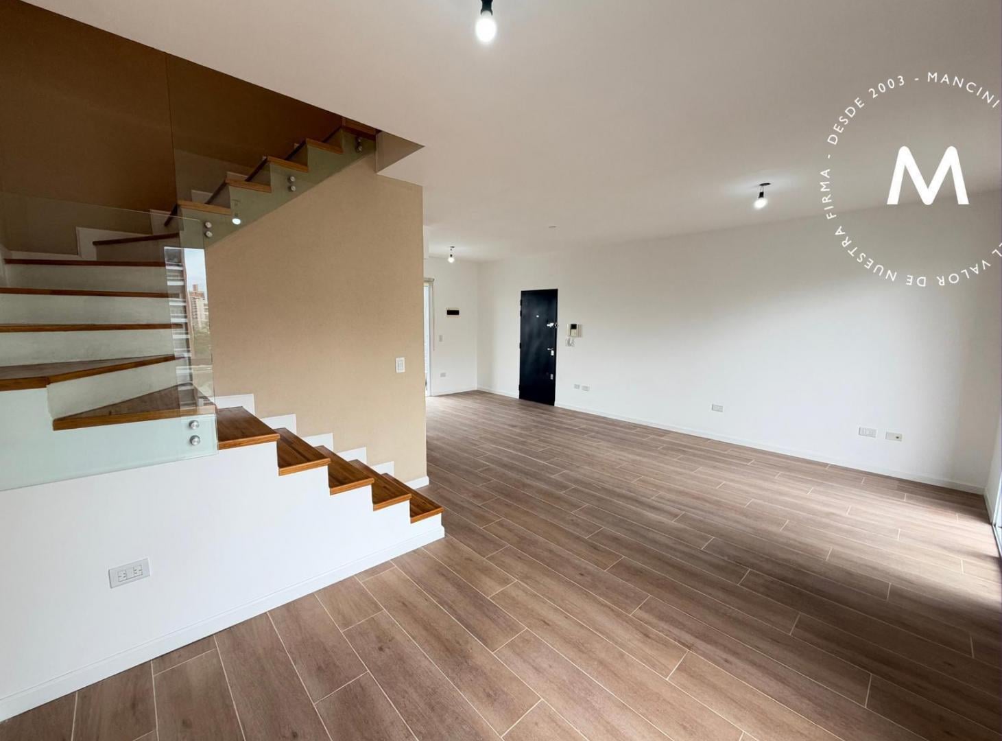 Foto de Departamento tipo duplex en venta de 4 ambientes con cochera - San, imagen 4