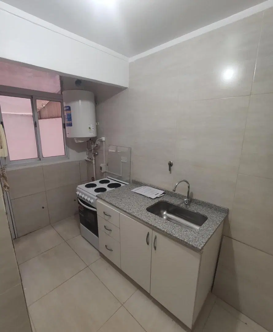 Departamento dos ambientes en alquiler 2