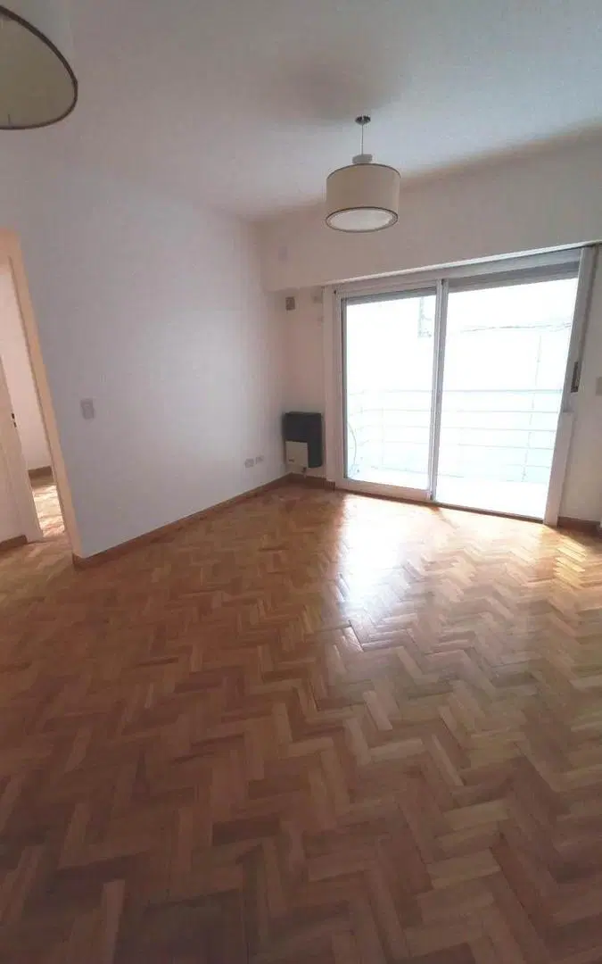 Departamento de dos ambientes en Alquiler 4
