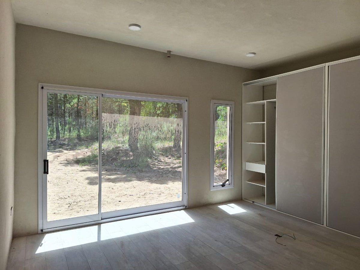 Casa en Construccion de 5 Ambientes en Villarobles 4