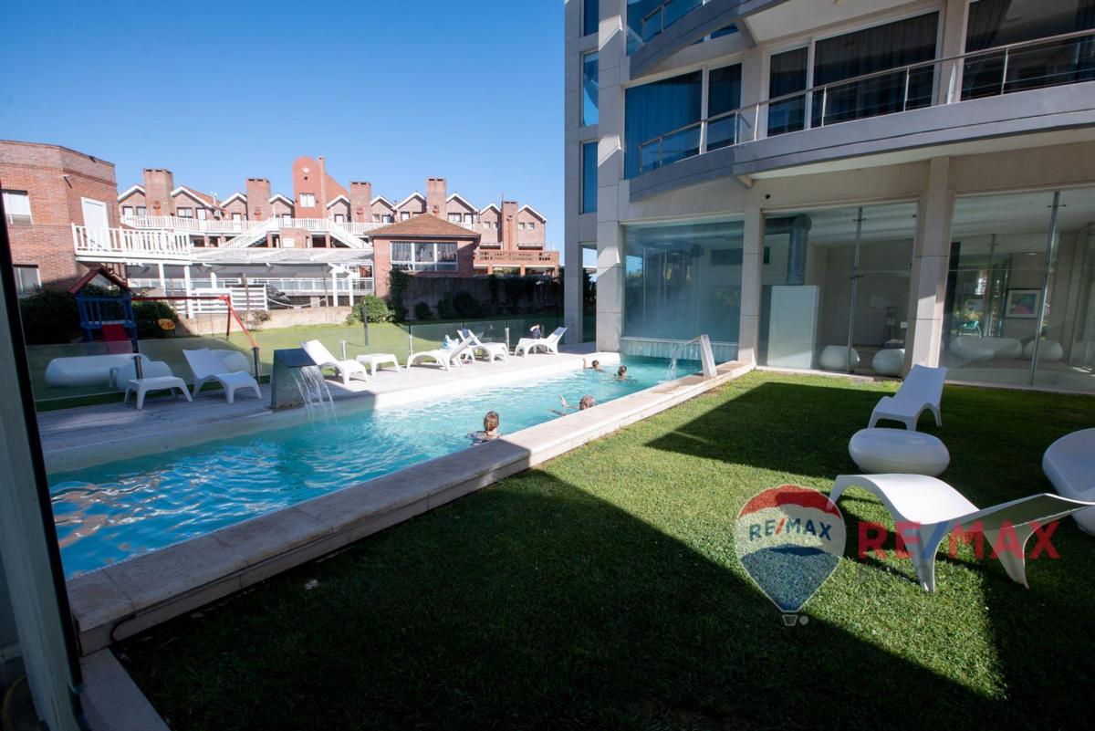 Venta Departamento Carilo a 50 m del Mar 3