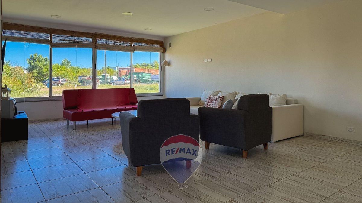 Venta Casa Costa Esmeralda con Piscina 4