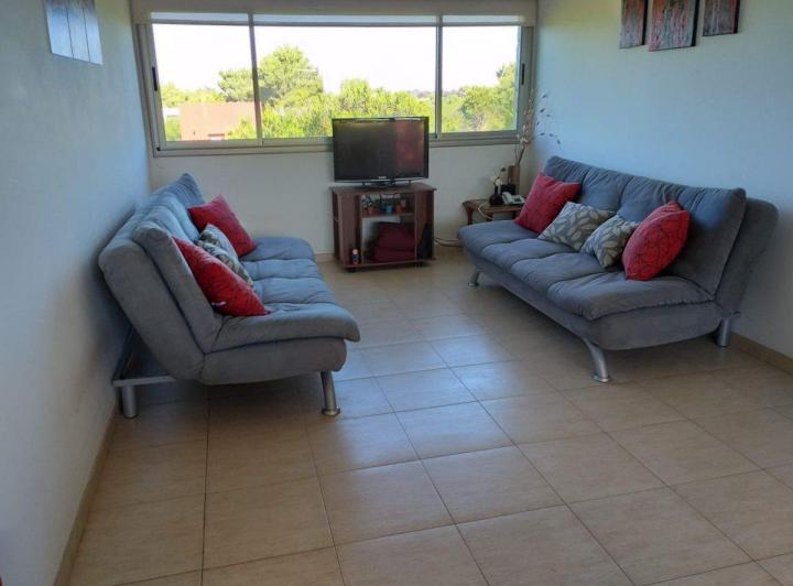 Venta de departamento 3 ambientes en condominio 5