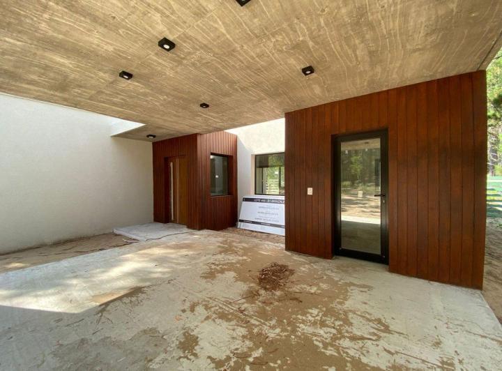 VENTA CASA A ESTRENAR -4 AMBIENTES- VILLAROBLES 5