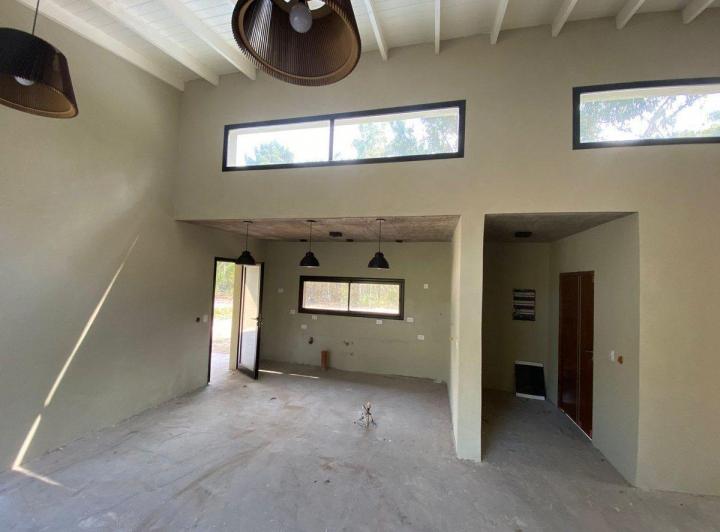 VENTA CASA A ESTRENAR - 4 AMBIENTES - VILLAROBLES 5