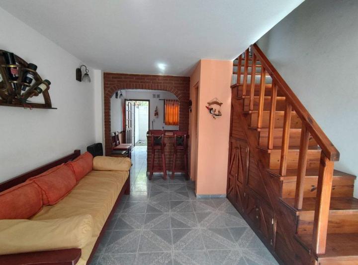 VENTA Triplex 4 ambientes con cochera Costa Azul 4