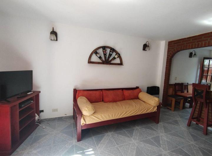 VENTA Triplex 4 ambientes con cochera Costa Azul 3