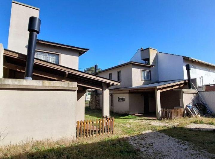 COMPLEJO VENTA 4 DUPLEX 2 DEPTOS AGUAS VERDES 1