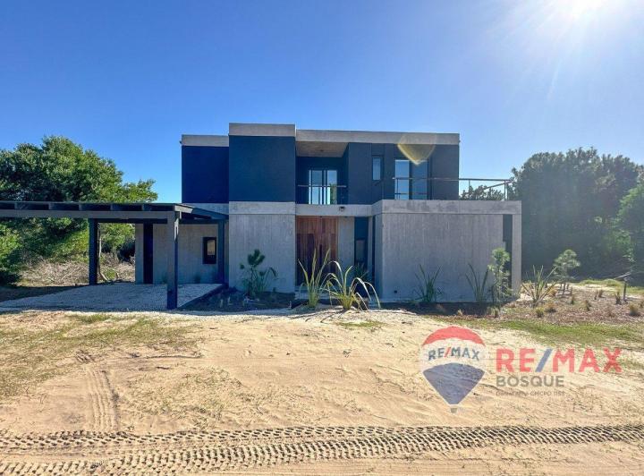 VENTA CASA A ESTRENAR MARITIMO III L14 - 6 AMB 2