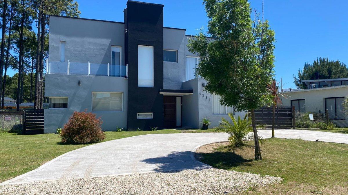 CASA ALQUILER PINAMAR PISCINA TEMPORADA VERANO