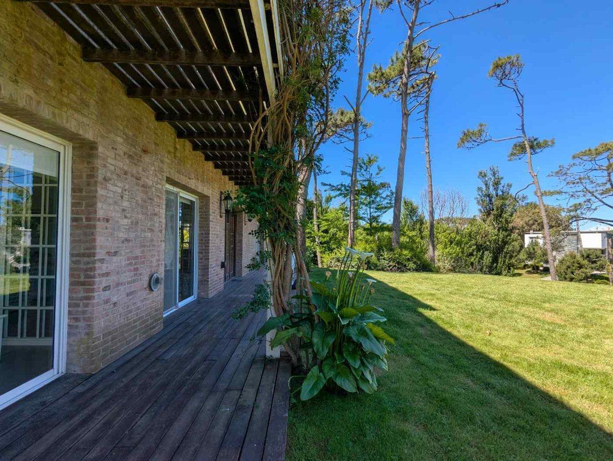 Foto de Alquiler temporario Casa en Carilo, imagen 2