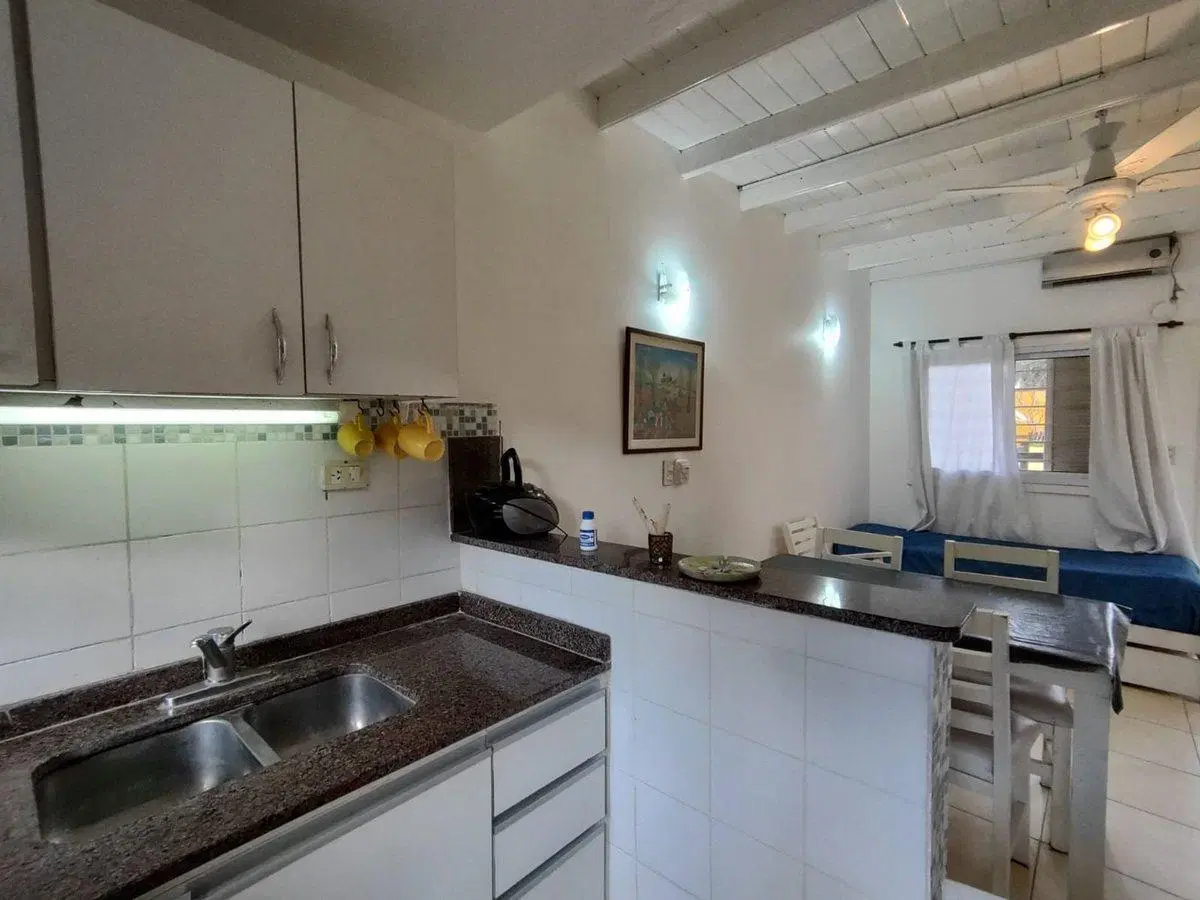 VENTA DEPARTAMENTO 2 AMB COCHERA COSTA DEL ESTE 4