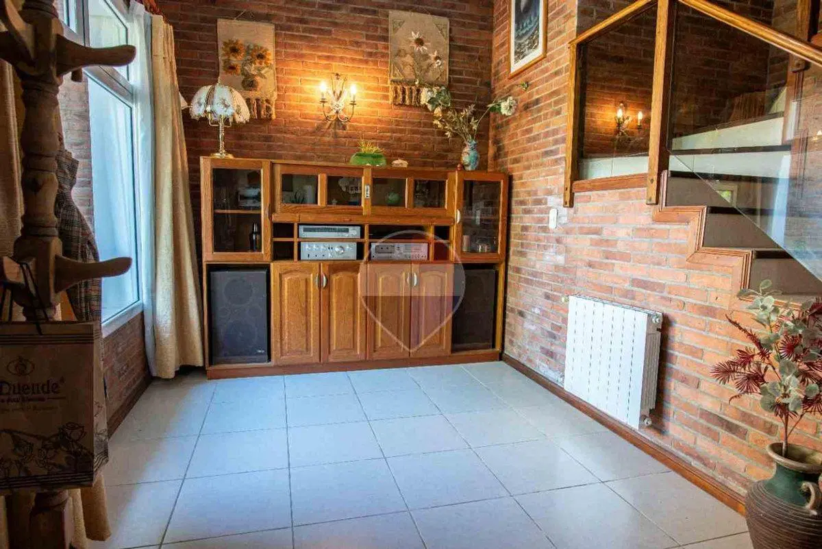 Venta Casa 5 ambientes Pinamar con garaje quincho 5