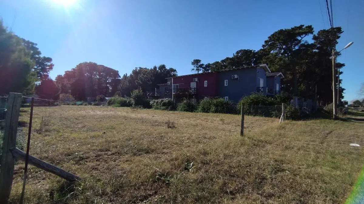 Lote en Venta en el Pinar de La Lucila del Mar 3