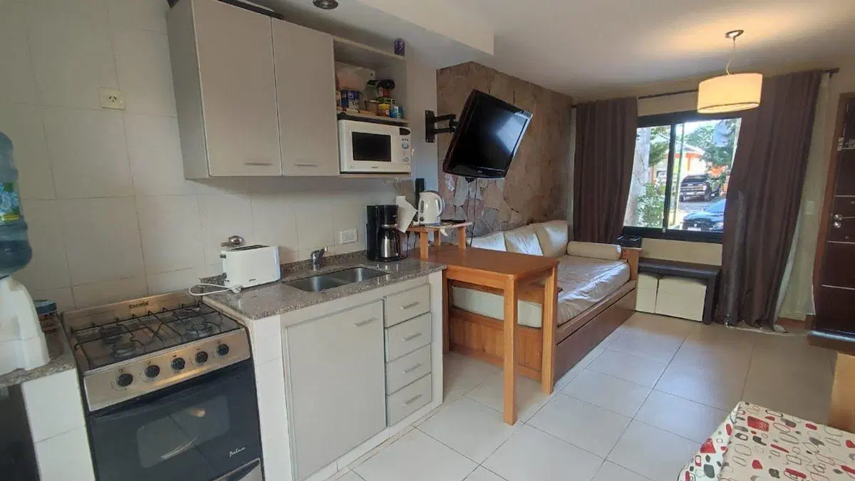 Departamento en venta en Valeria cochera parrilla 4