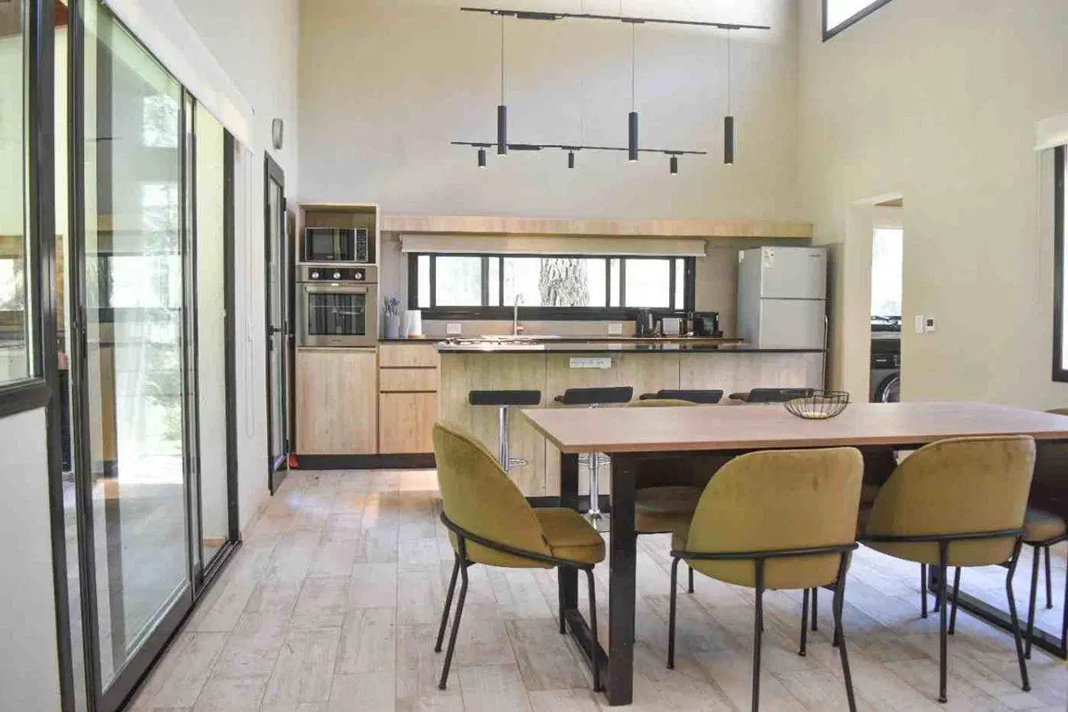 VENTA DE CASA EN VILLAROBLES . A ESTRENAR 3