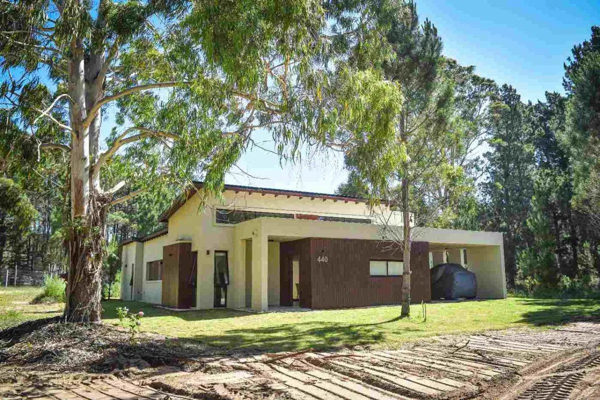 VENTA DE CASA EN VILLAROBLES. A ESTRENAR 2