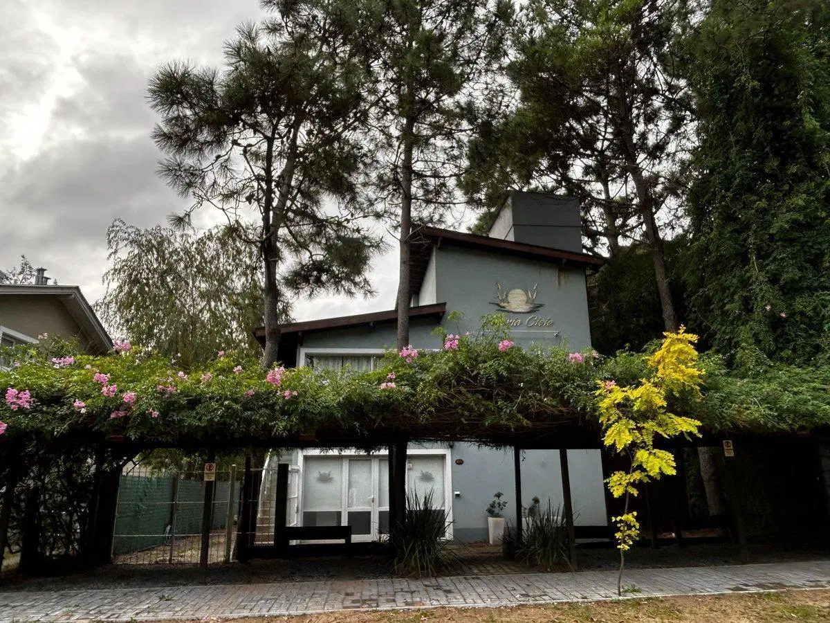 VENTA DEPARTAMENTO 4 AMBIENTES VALERIA DEL MAR 5