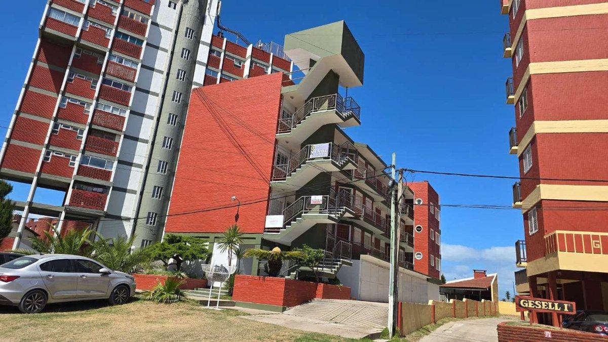 VENTA DEPARTAMENTO 3 AMBIENTES VISTA AL MAR GESELL