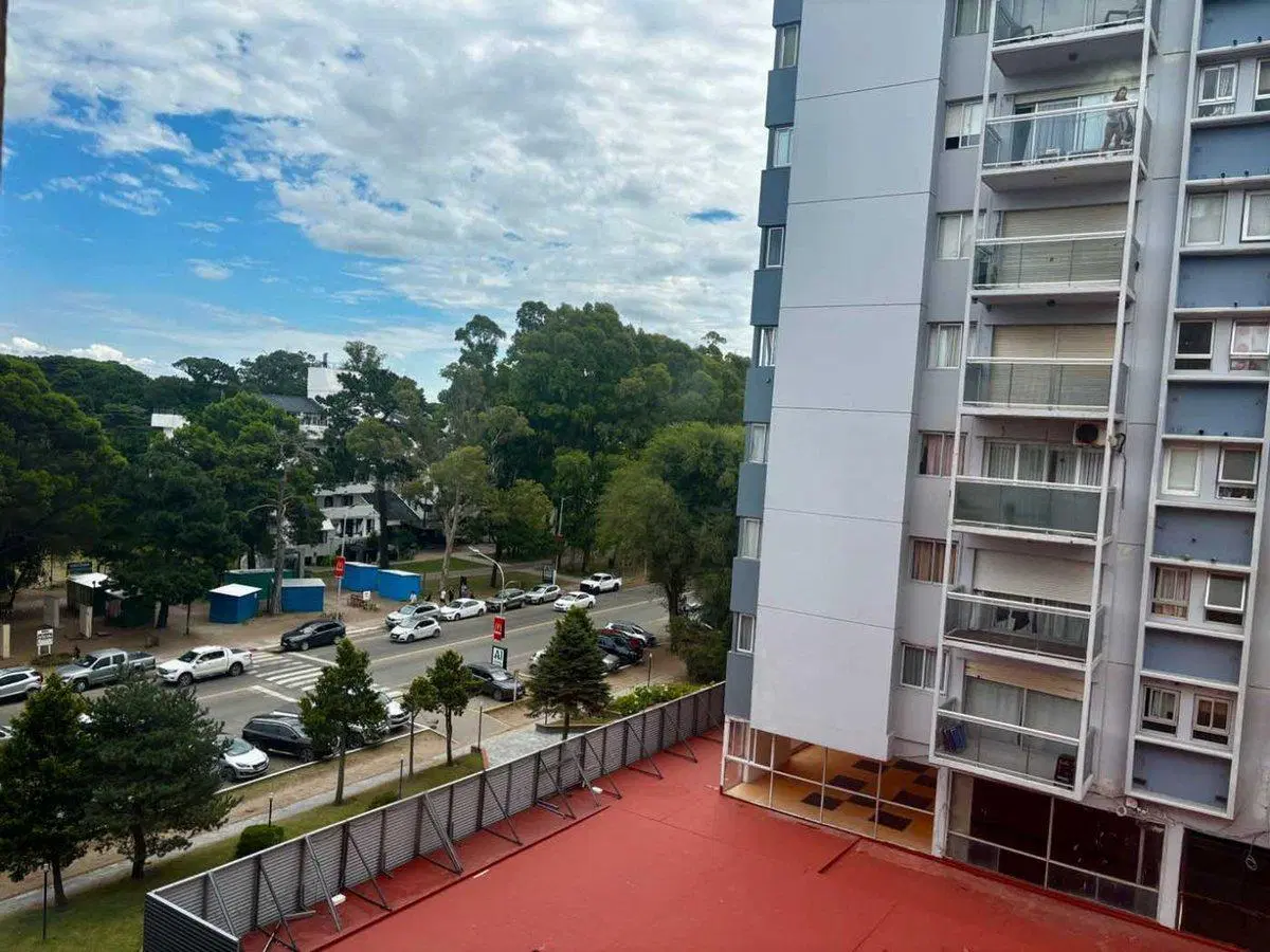 VENTA DEPARTAMENTO CENTRO DE PINAMAR, OPORTUNIDAD! 5