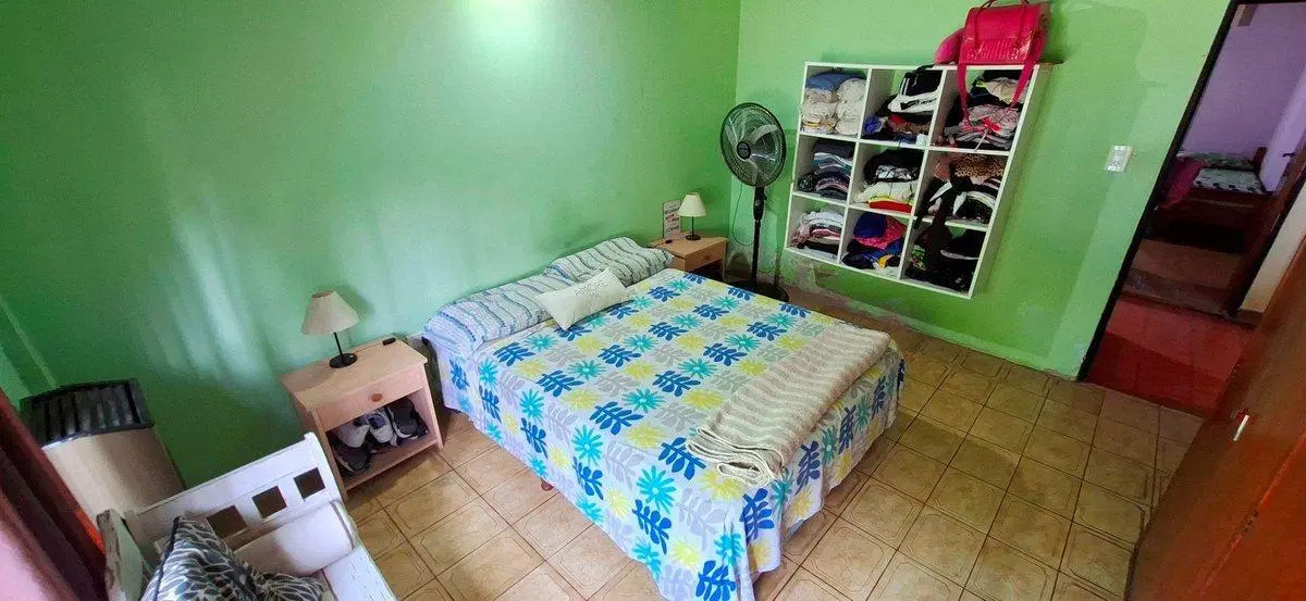 Casa a la Venta en Ostende Cochera Gas Natural 4