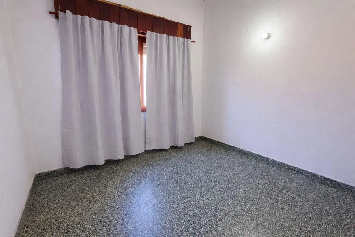 CASA EN VENTA 4 AMBIENTES EN SAN BERNARDO 3